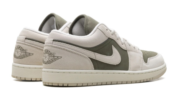 Air Jordan 1 Low SE “Medium Olive Sail” HV4089-201 (123)