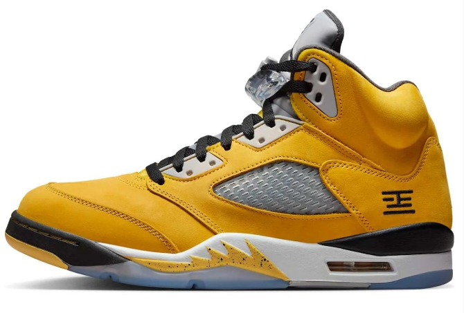 Air Jordan 5 'Tokyo' IO3372-700   (228.52)