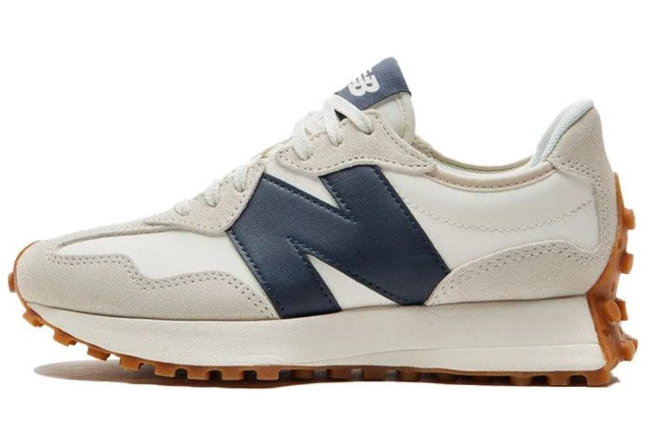 New Balance 327 Women's Sneakers – Moonbeam/Outerspace (WS327KB)